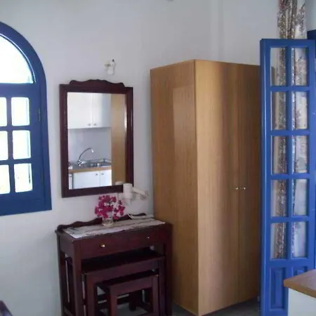 Aparthotel Ancient Thera 3*