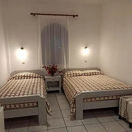 Ancient Thera Aparthotel 3*