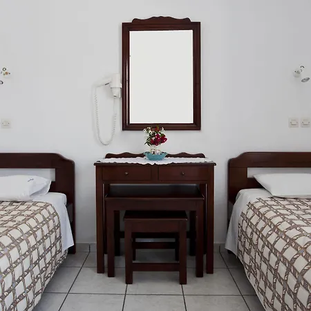 Apartahotel Ancient Thera 3*