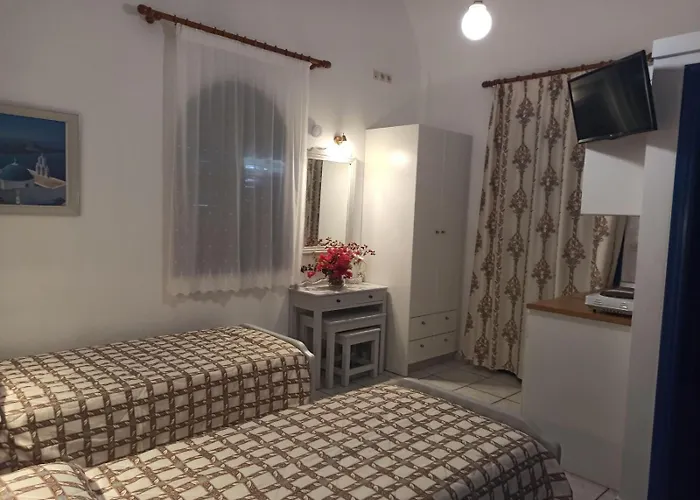 Apartmanhotel Ancient Thera 3*