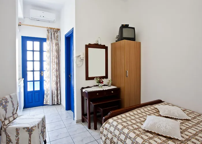Ancient Thera Aparthotel 3*