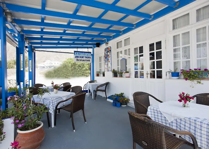 Ancient Thera Apartmanhotel Perísza