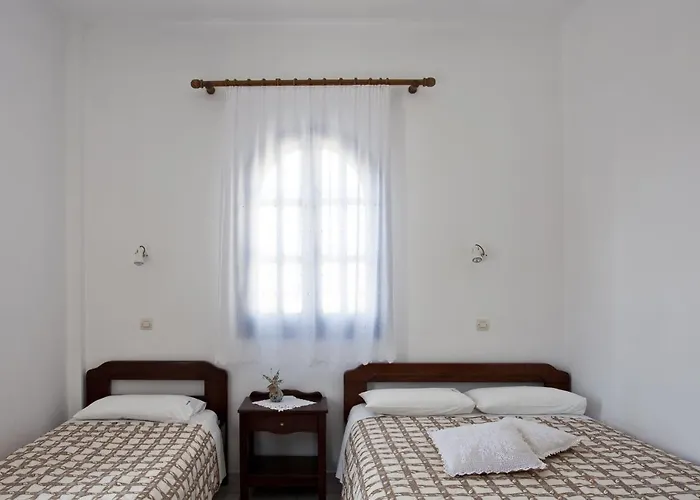 Ancient Thera 3* Perísza