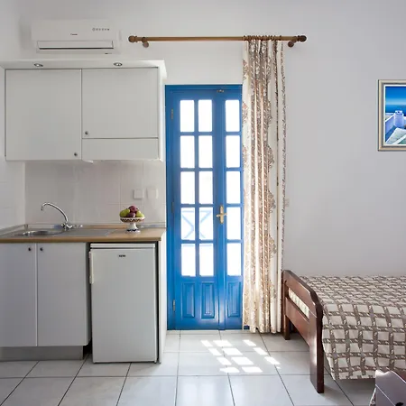 Ancient Thera 페리사