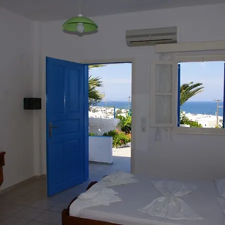 Ancient Thera 3* Perissa (Santorini)