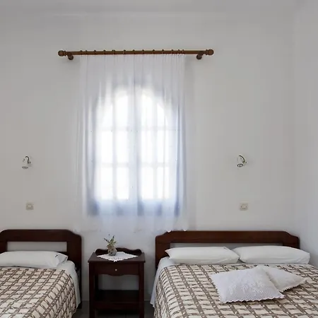 Ancient Thera 3* Perissa (Santorini)