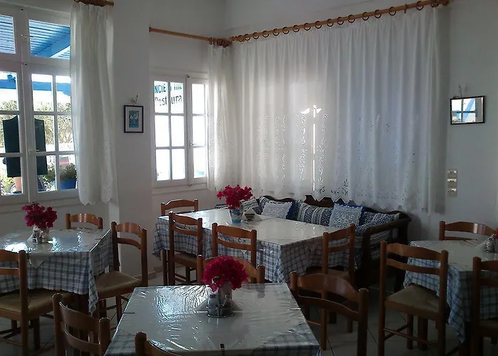 استوديوهات ثيرا القديمة بيريسا