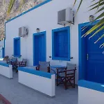 Ancient Thera Aparthotel Perissa (Santorini)